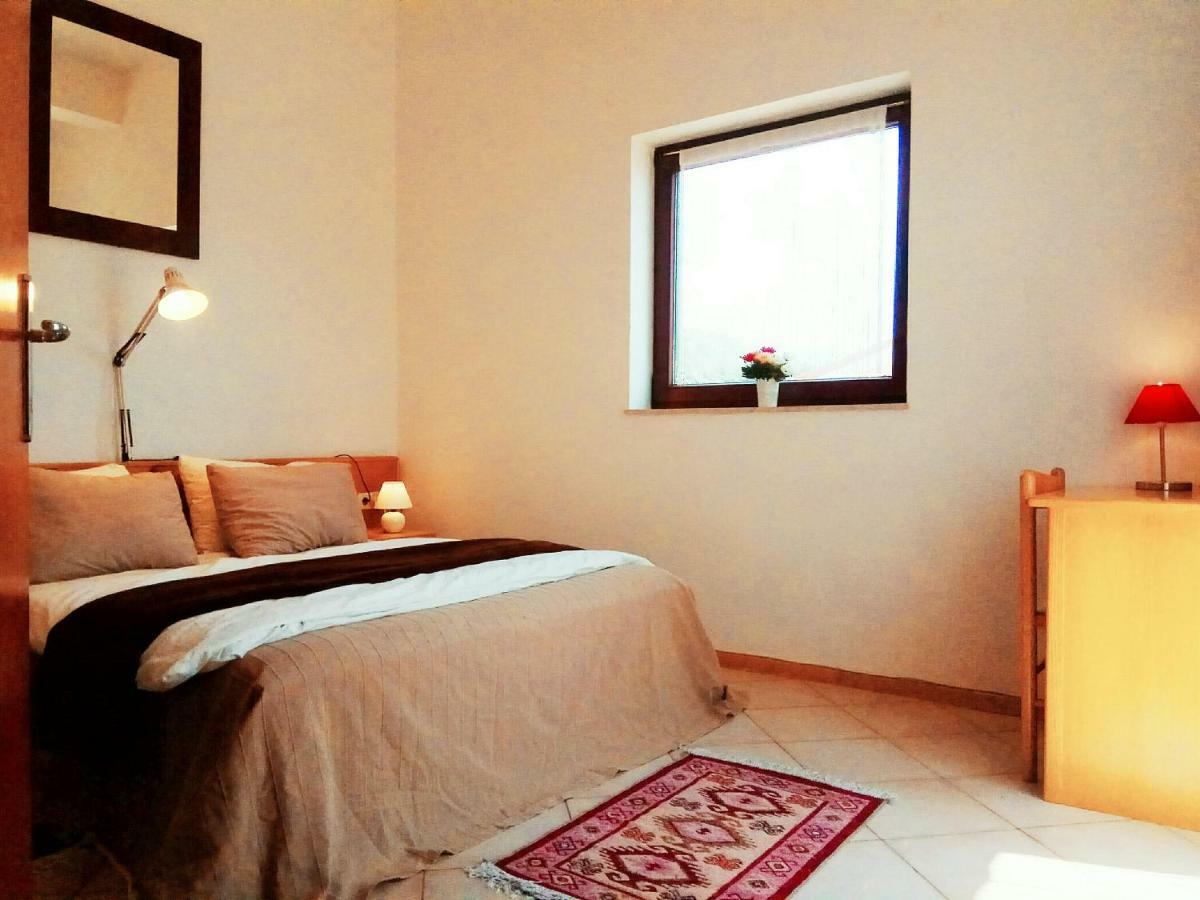 Apartment Apoksiomen Barbat na Rabu Exterior photo